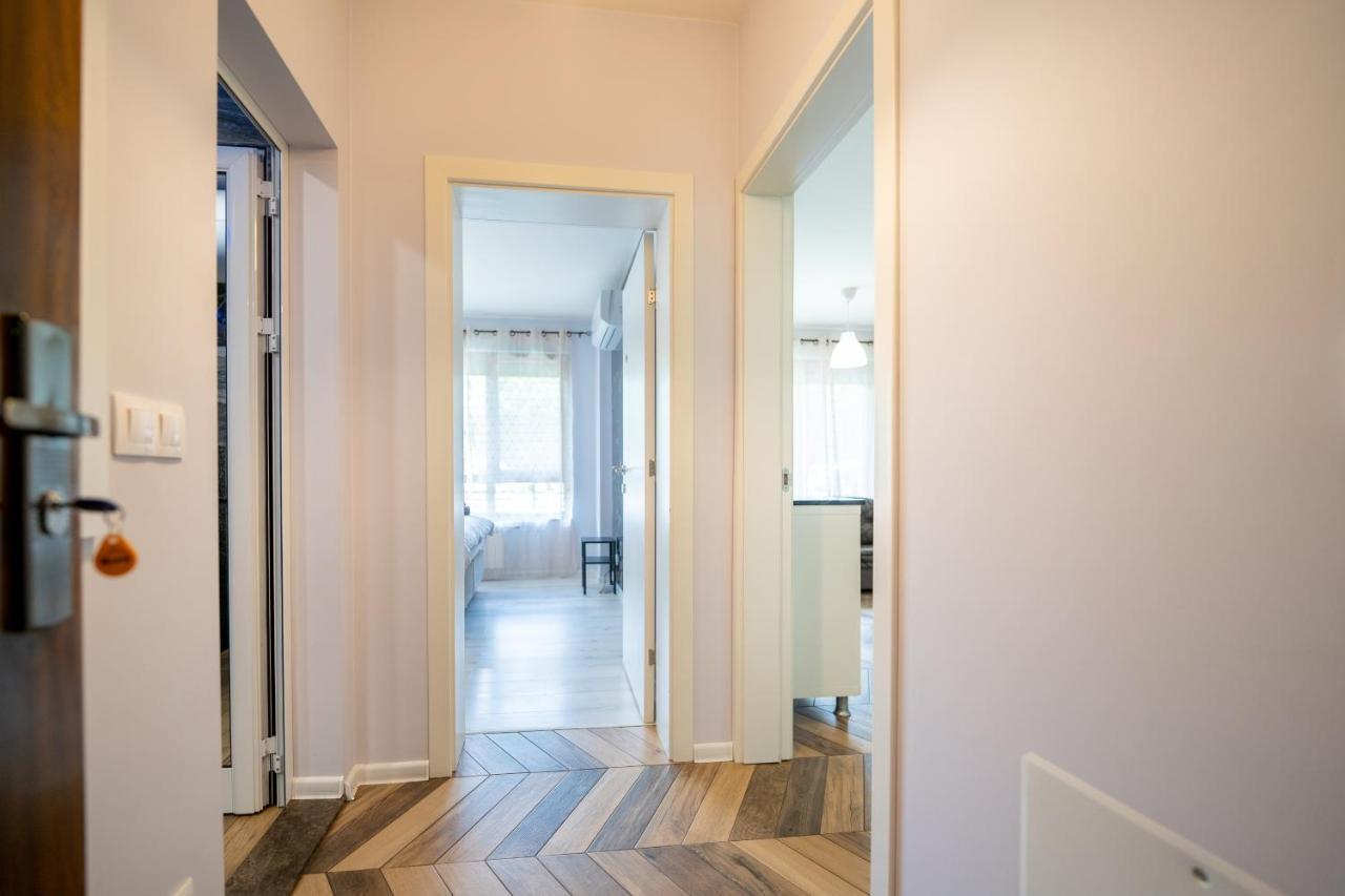 Sunny Apartment in Studentski grad, behind UNSS Sofia Exterior foto